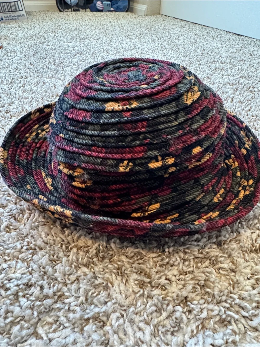 Liz Claiborne Floral Cloche Hat Black Burgundy Gold Vintage Style